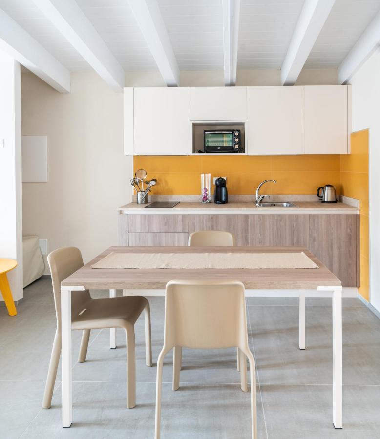 A Casa Di Sabina Hotel Десенцано дел Гарда Екстериор снимка
